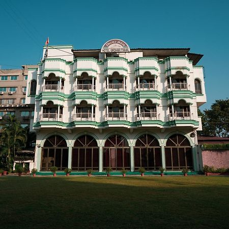 Hotel Girdhar Mahal Indore Dış mekan fotoğraf