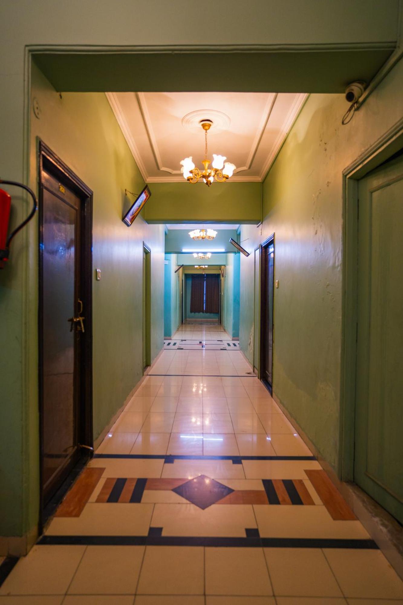 Hotel Girdhar Mahal Indore Dış mekan fotoğraf