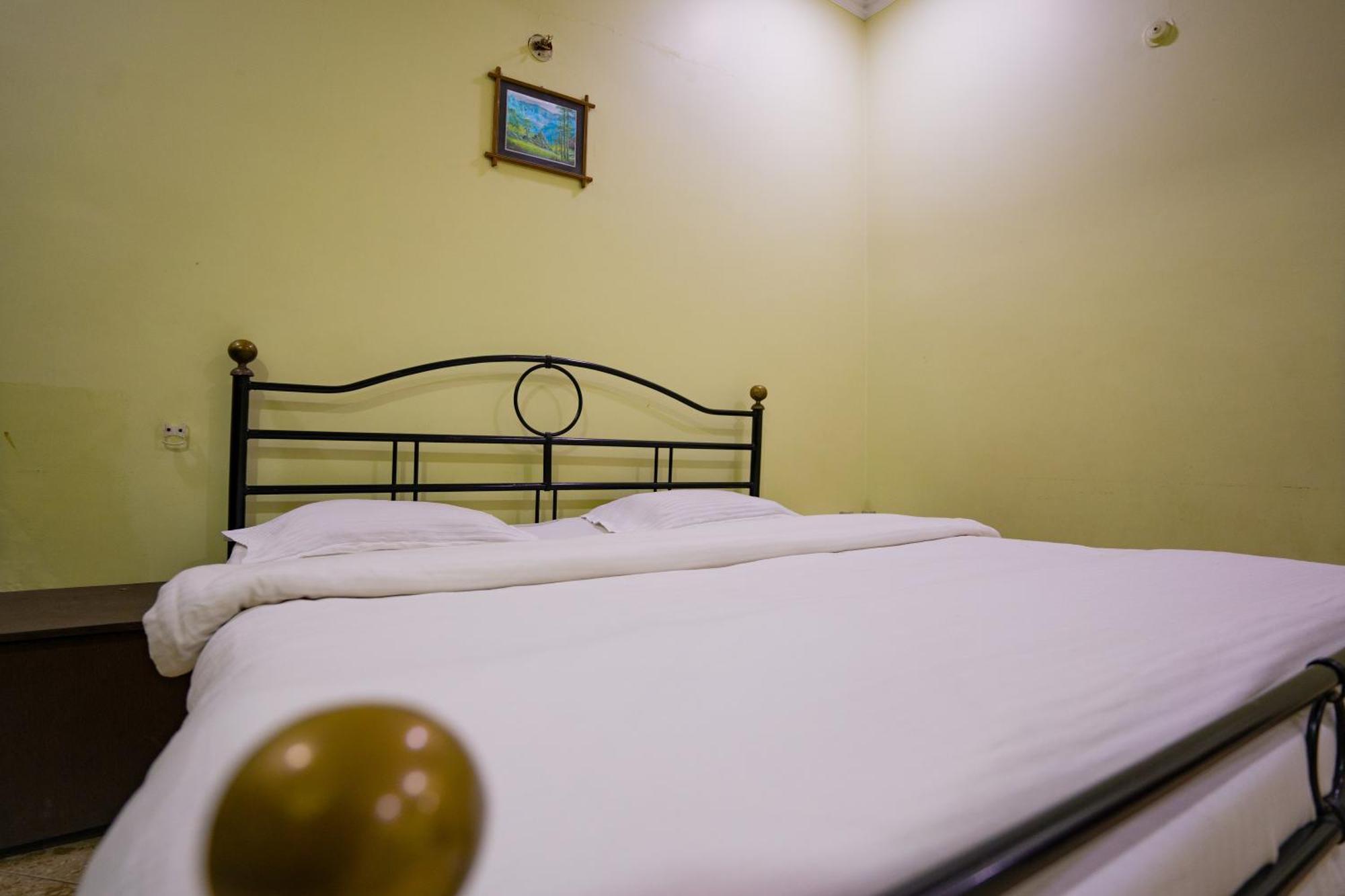 Hotel Girdhar Mahal Indore Dış mekan fotoğraf